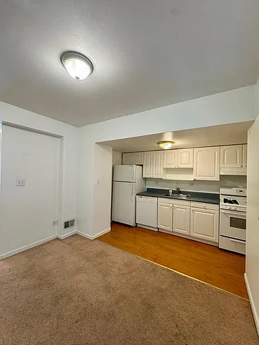 Floor plan 307