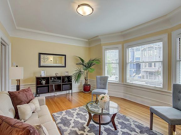 4th image of 615 16th Ave