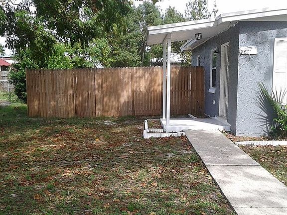 2nd image of 2361 Greenwood St