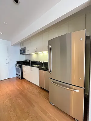 Rented by The Dermot Realty Management Company | media 15