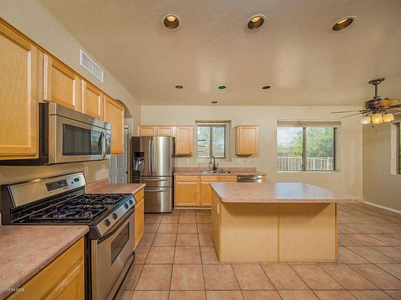5th image of 7323 N Thoreau Dr