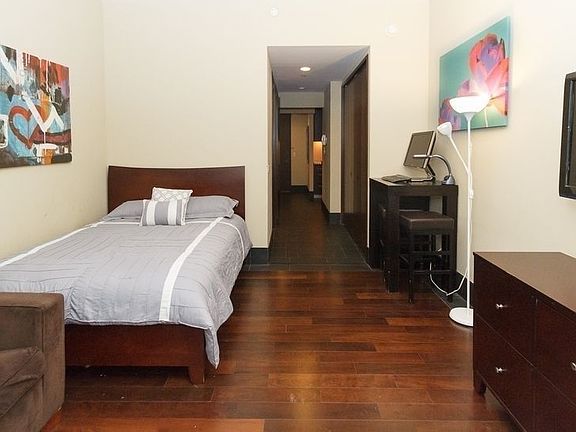 4th image of 40 Broad St #15ES