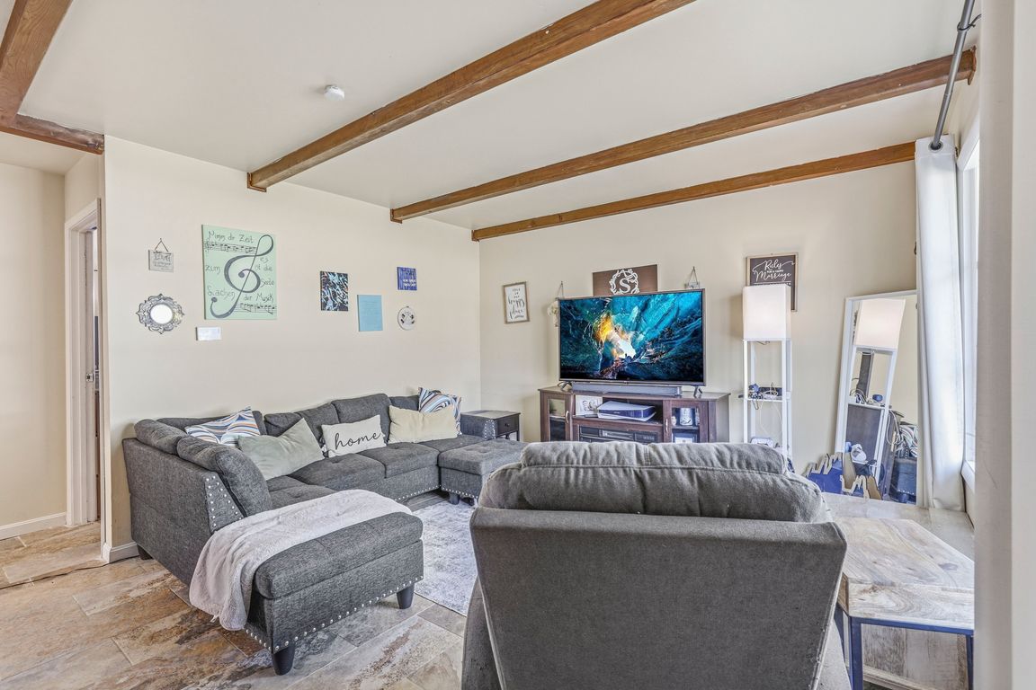 next background image