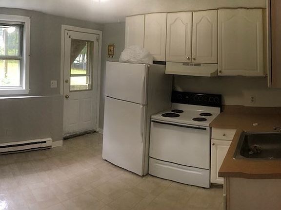 2nd image of 496 Union St #2