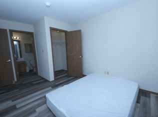 720 S Thomas Ave #D, Springfield, MO 65806