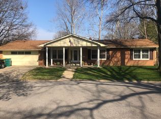 211 E Jackson St, O'Fallon, IL 62269