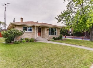 1649 16th Ave, Kenosha, WI 53140