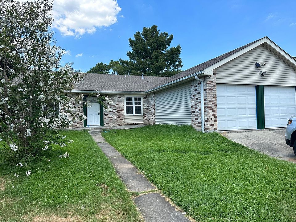 1st image of 3840 Burntwood Dr