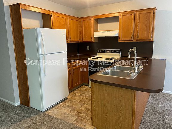 3rd image of 2648 Kragspough Ct