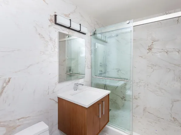 2521 Palisade Avenue image 9 of 17