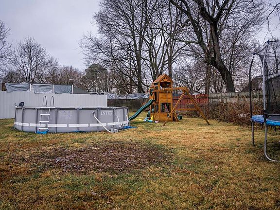 5th image of 11208 Willowick Ct