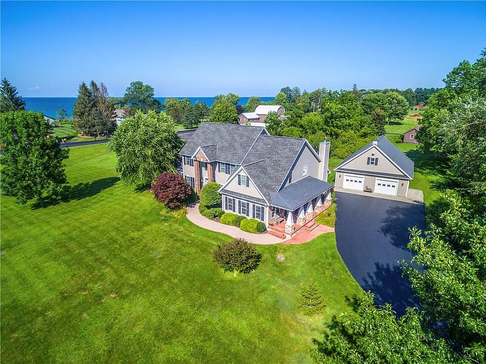 1st image of 7698 Creekwood Est