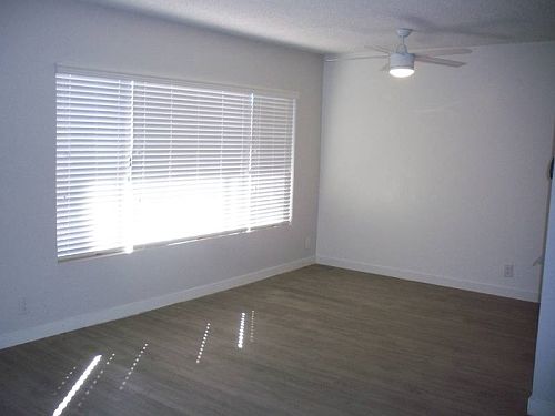4th image of 9034 Orion Ave APT 9