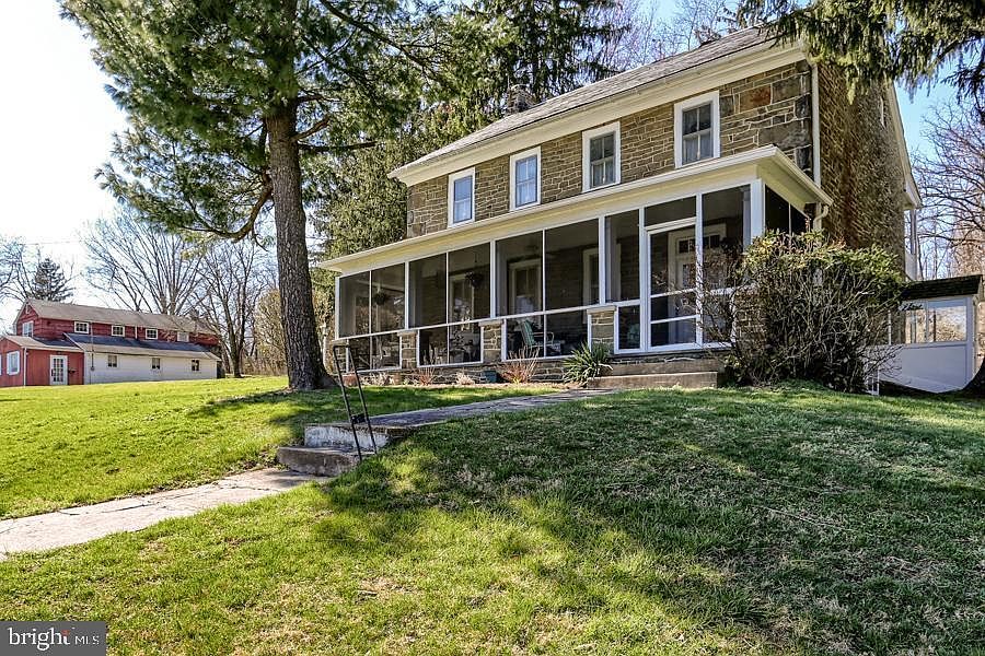 1st image of 2500 Doehne Rd