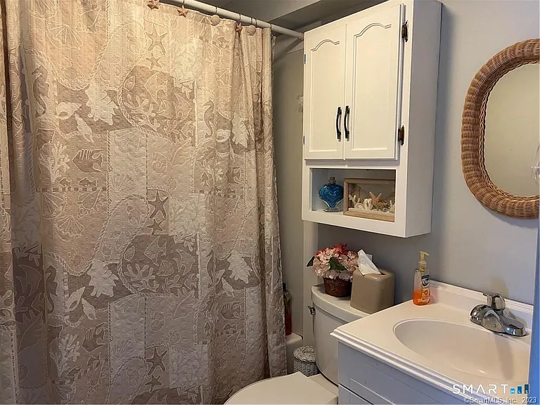 39 Pepperidge Ave — Photo 11