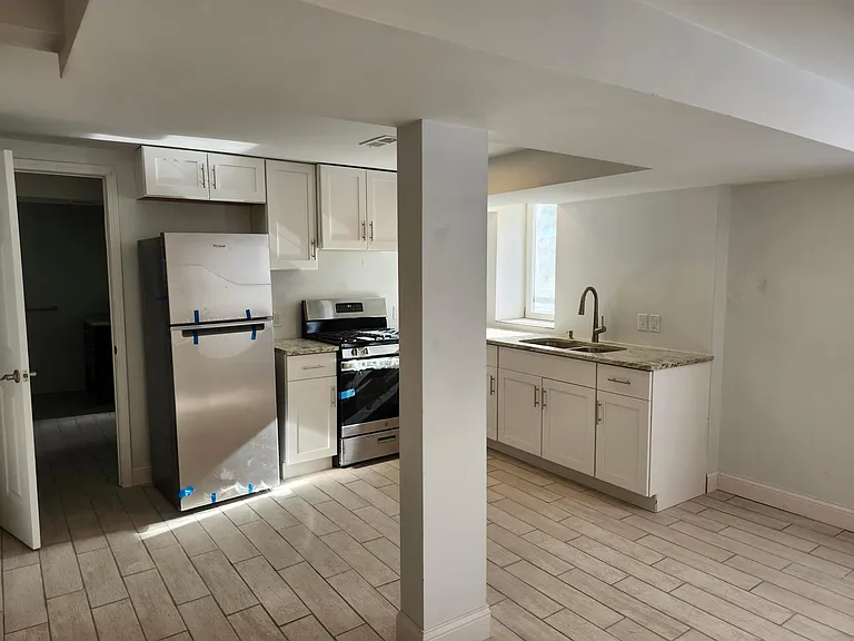 3082 Norcott Dr #B — Photo 8