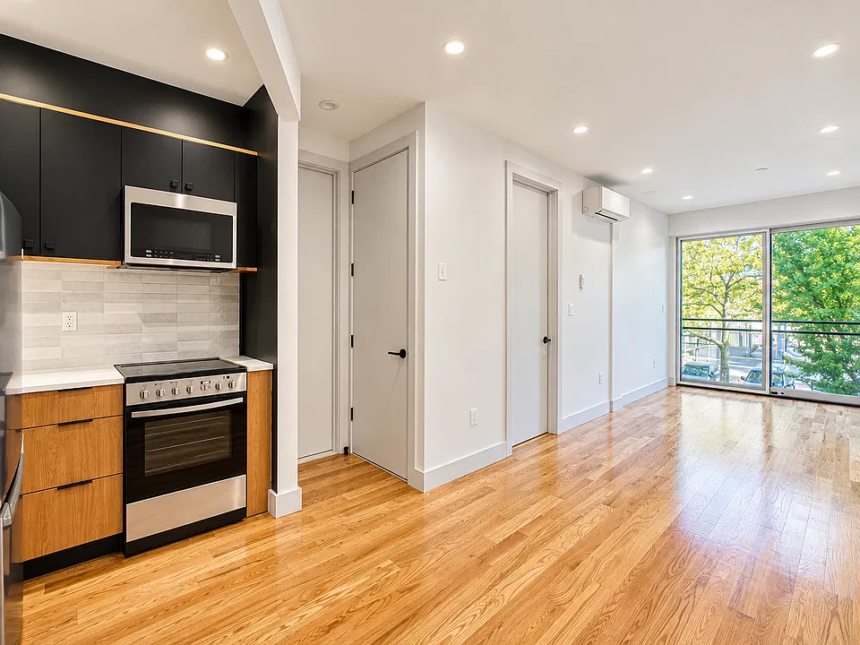 1226 Saint Marks Ave #2A
