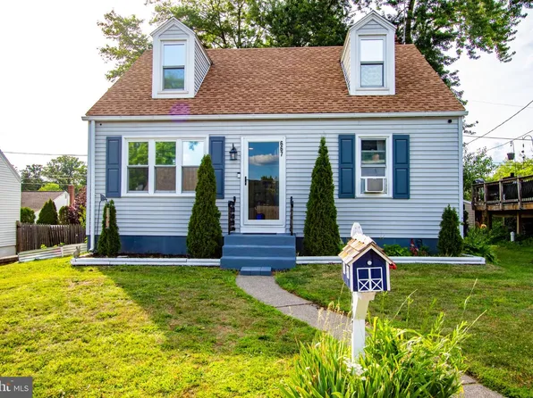 667 Beechwood Ave, Pottstown, PA 19464