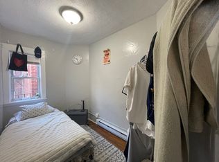 160 Endicott St #5, Boston, MA 02113