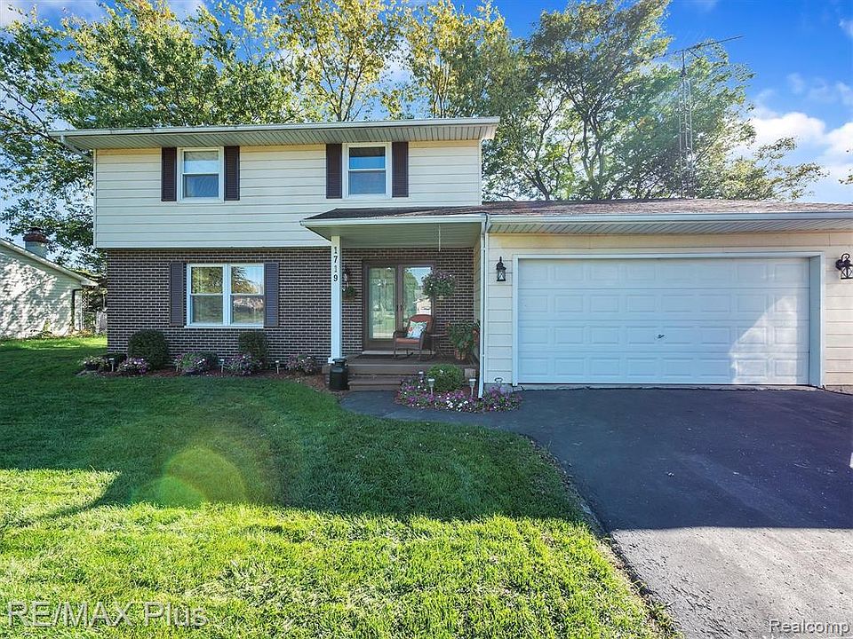 1st image of 1719 Westbrooke Dr