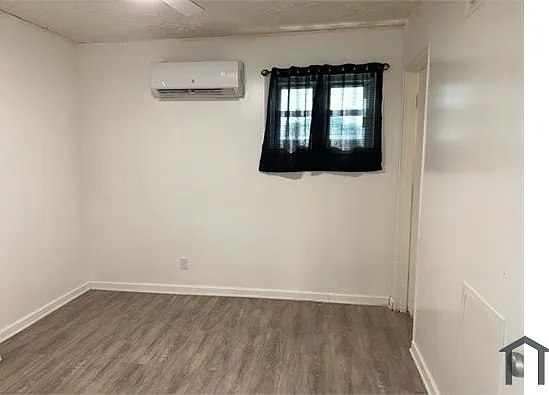 4370 Clements St #1 — Photo 22