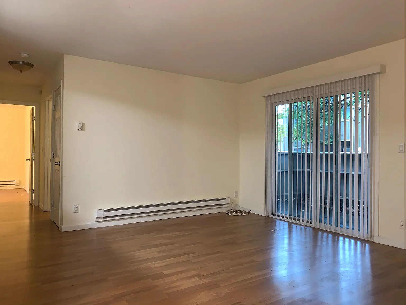 2 bed, 800 sqft, $2,650 — Photo 3