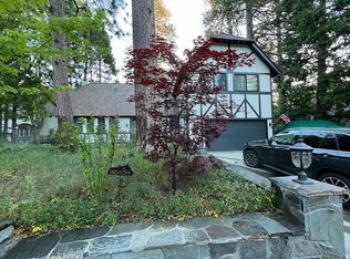 27718 High Knoll Rd, Lake Arrowhead, CA 92352