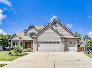 6926 55th St, Kenosha, WI 53144