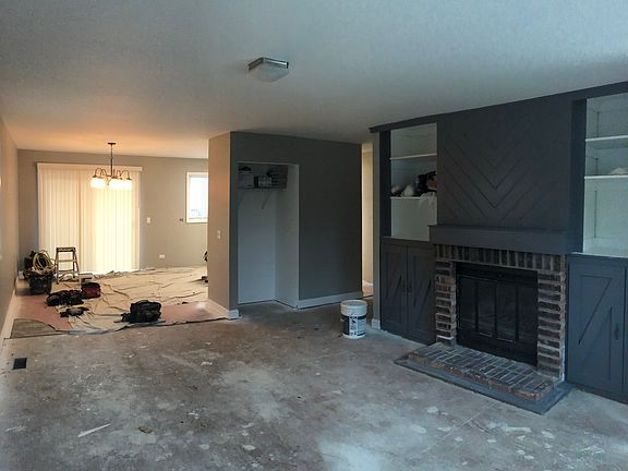 5th image of 30W071 Glenhurst Ct