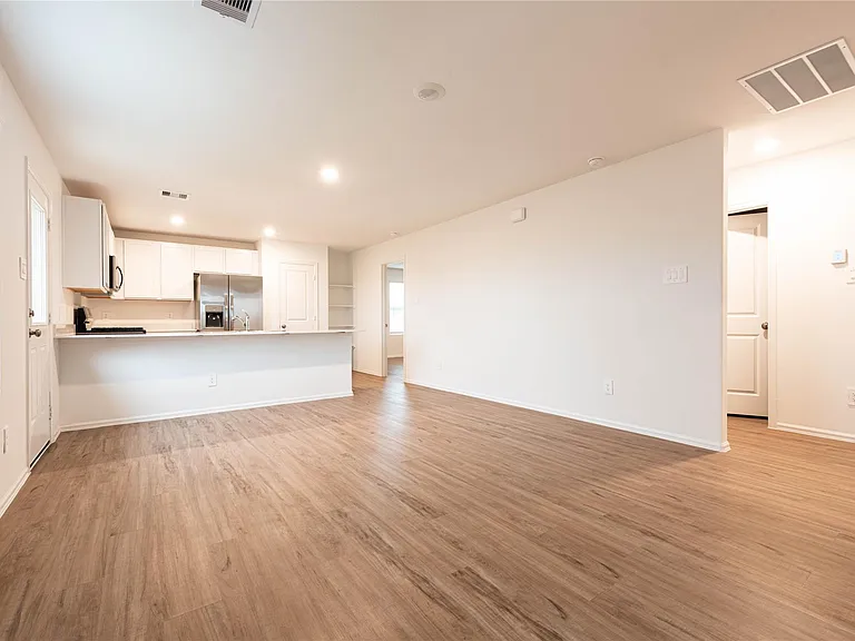 913 Oak Mist Ln — Photo 4
