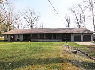 22707 Riverside Dr, Mendon, MI 49072