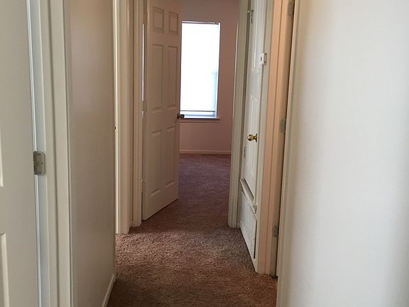 5th image of 1430 Shoshoni Trl