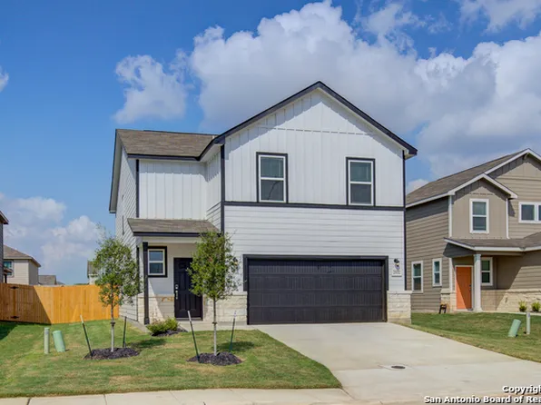 2532 Windle Ln, Seguin, TX 78155
