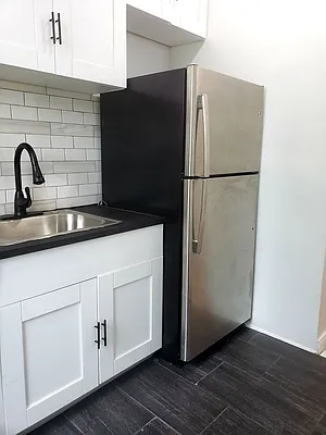 Rented by The Brokerage Group LLC | media 56