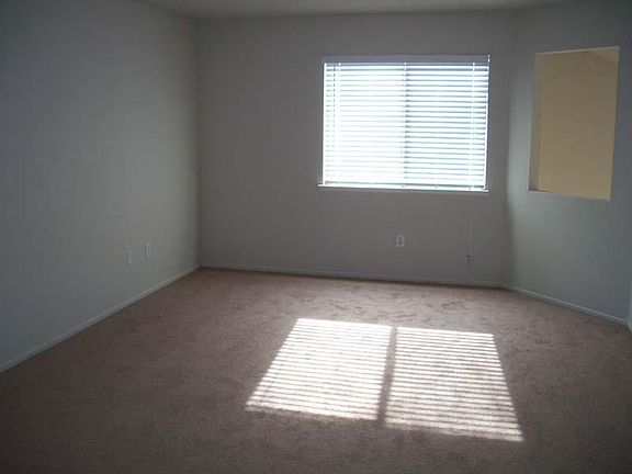 5th image of 25841 Coriander Ct