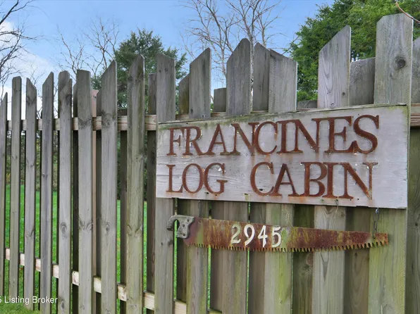 2945 N Greenbrier Rd, Madison, IN 47250