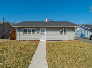 2517 River Dr, Highland, IN 46322
