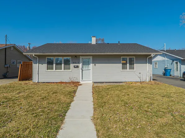 2517 River Dr, Highland, IN 46322