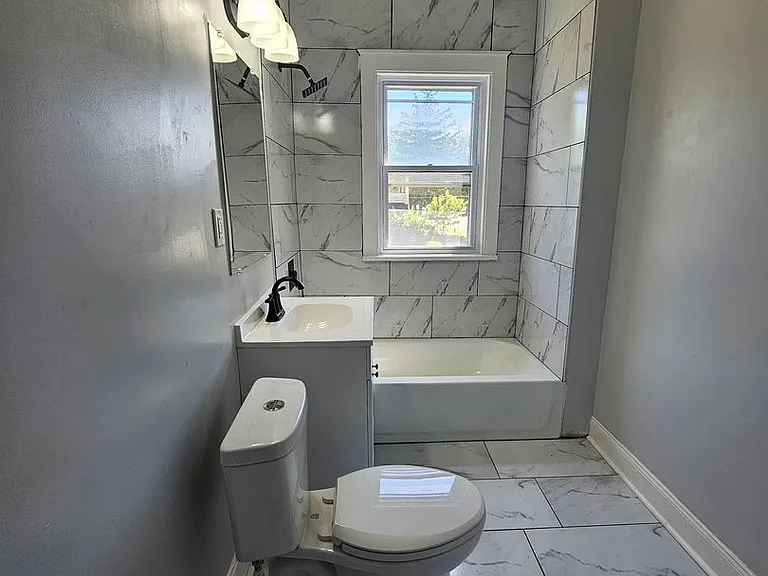 14201 Westropp Ave — Photo 40