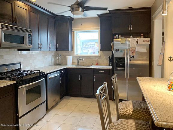 2nd image of 401 Pompey Ave