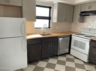 303 W Drinker St, Scranton, PA 18512