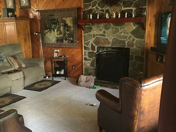 5th image of 7207 N State Highway 16