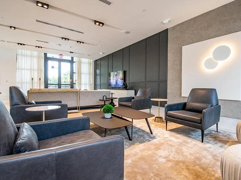 Clubhouse/Office