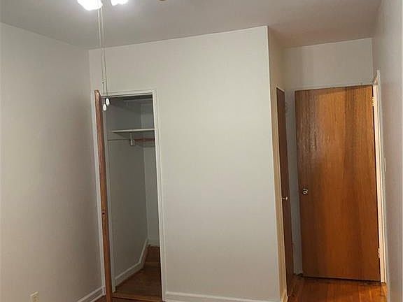 2nd image of 1036 E 222nd St #1
