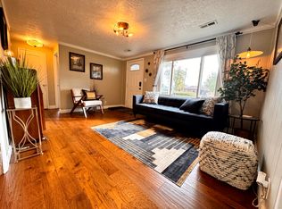 812 W 600 N, Salt Lake City, UT 84116
