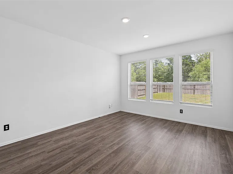 19179 Pinewood Grove Trl — Photo 9