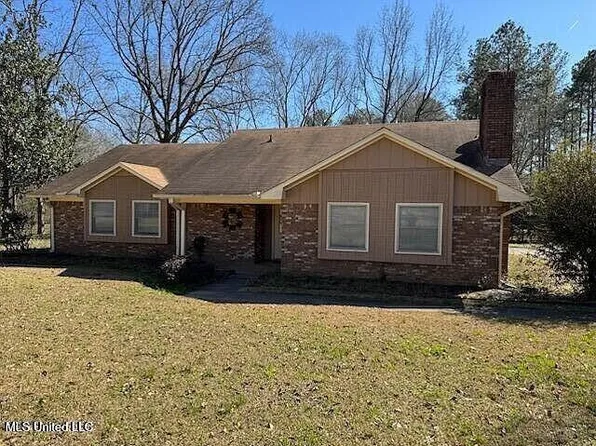 1054 Westbury Sq, Jackson, MS 39212