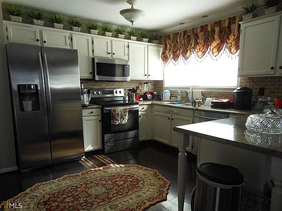 4th image of 1559 Thornwood Dr