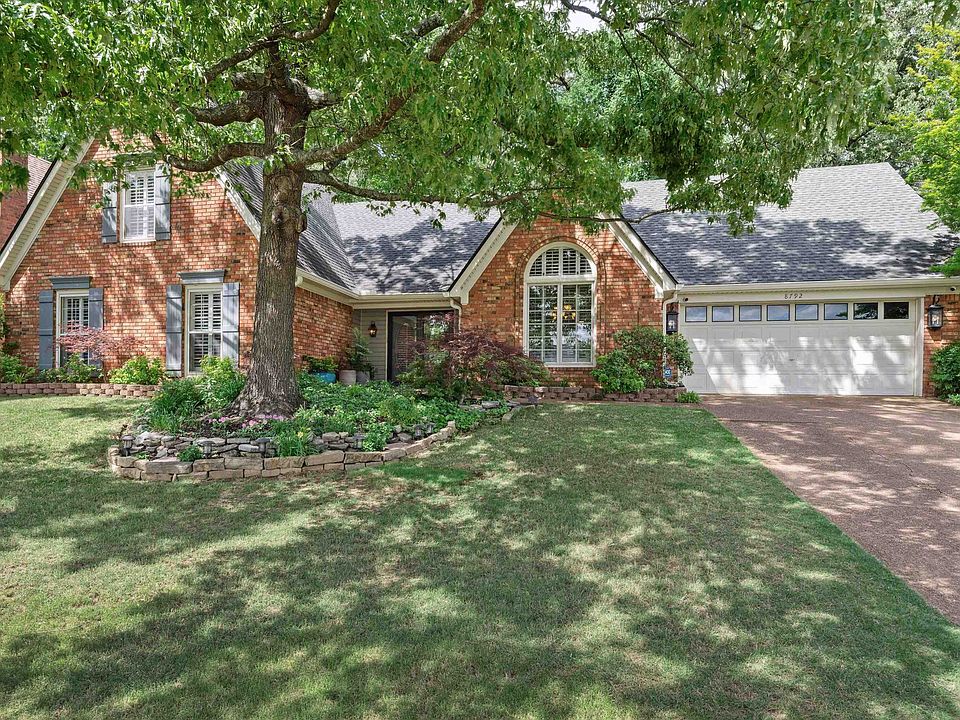 1st image of 8792 Carrollwood Ln E