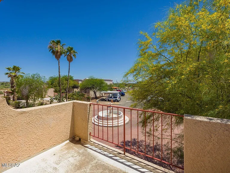 2284 W Paseo Cielo — Photo 11
